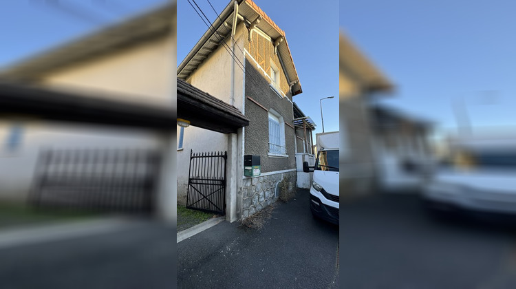 Ma-Cabane - Vente Local commercial THIERS, 219 m²