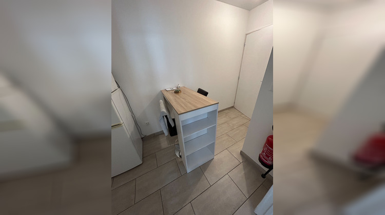 Ma-Cabane - Vente Local commercial TINQUEUX, 90 m²