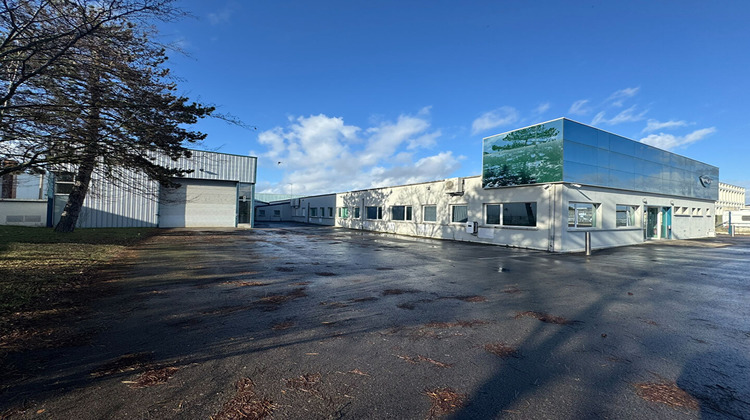 Ma-Cabane - Vente Local commercial TINQUEUX, 2320 m²