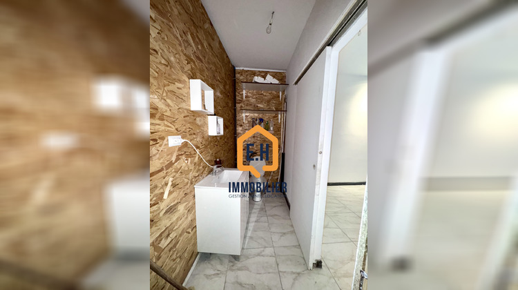 Ma-Cabane - Vente Local commercial Toulon, 17 m²