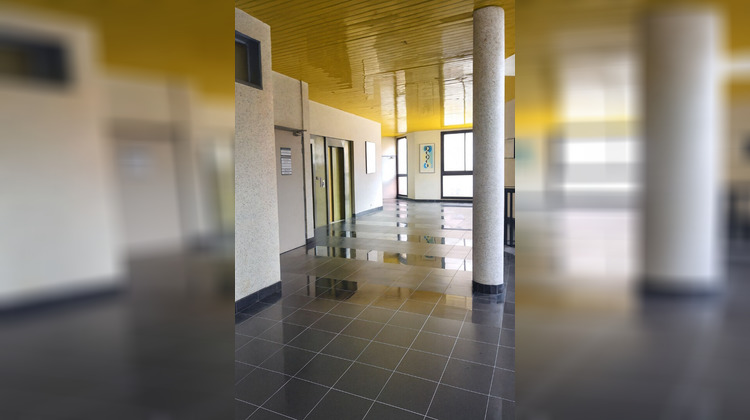 Ma-Cabane - Vente Local commercial TOULON, 570 m²