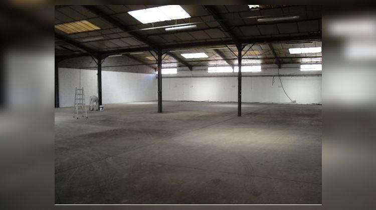 Ma-Cabane - Vente Local commercial TOULOUSE, 1200 m²