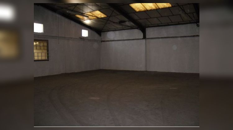 Ma-Cabane - Vente Local commercial TOULOUSE, 2800 m²
