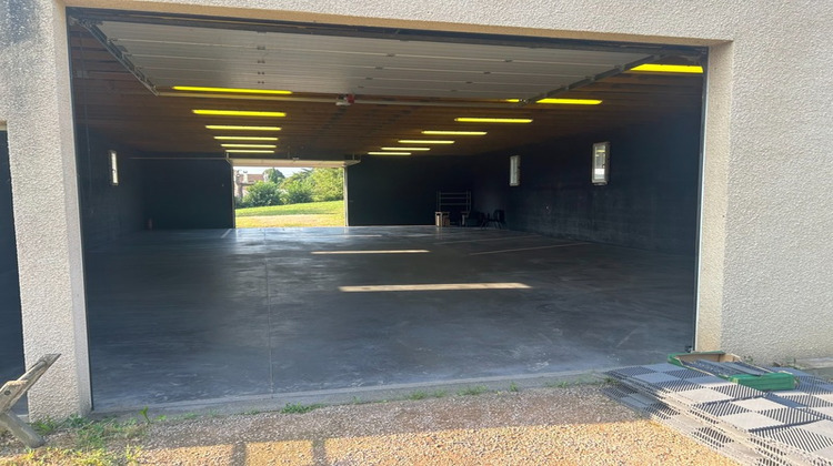Ma-Cabane - Vente Local commercial TOURNUS, 245 m²