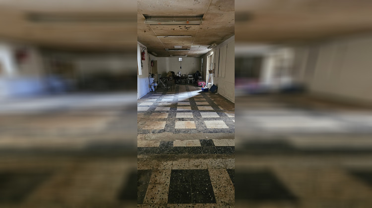 Ma-Cabane - Vente Local commercial TOURRETTE LEVENS, 163 m²