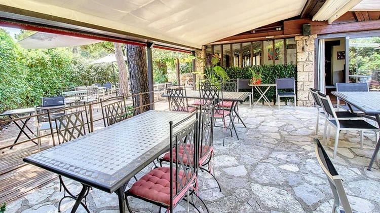Ma-Cabane - Vente Local commercial Tourtour, 211 m²
