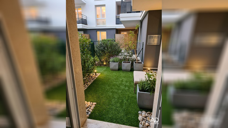 Ma-Cabane - Vente Local commercial Trappes, 54 m²