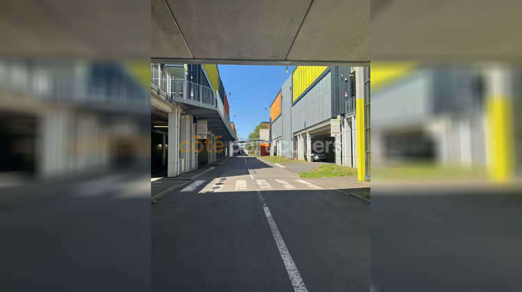 Ma-Cabane - Vente Local commercial TREMBLAY-EN-FRANCE, 200 m²