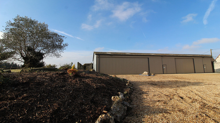 Ma-Cabane - Vente Local commercial TREMBLAY-LES-VILLAGES, 340 m²