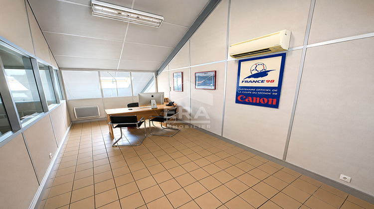 Ma-Cabane - Vente Local commercial TRIEL-SUR-SEINE, 499 m²