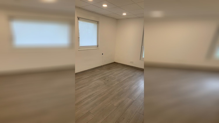 Ma-Cabane - Vente Local commercial Tucquegnieux, 104 m²