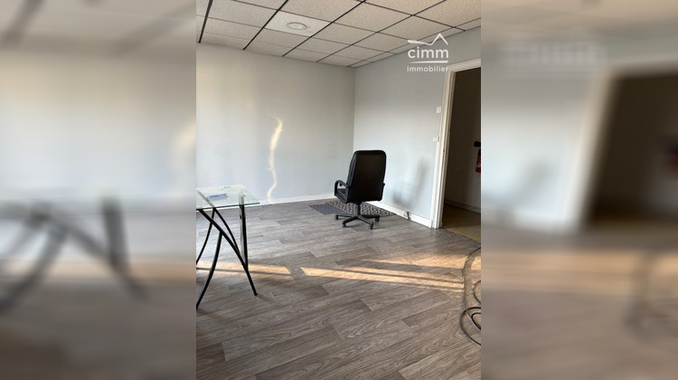 Ma-Cabane - Vente Local commercial Tullins, 840 m²