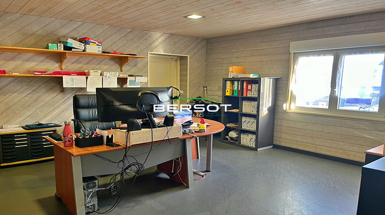 Ma-Cabane - Vente Local commercial VALDAHON, 160 m²