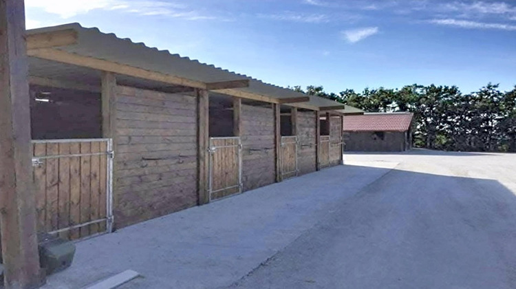 Ma-Cabane - Vente Local commercial Valeilles, 380 m²