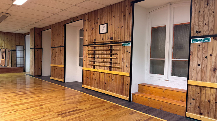 Ma-Cabane - Vente Local commercial VALENCE, 297 m²