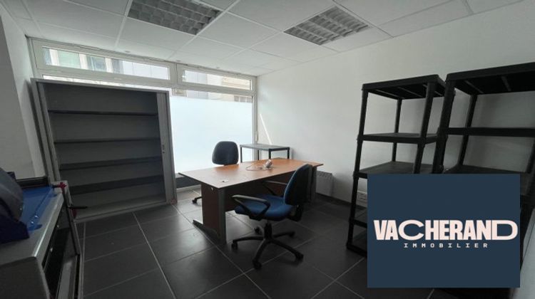 Ma-Cabane - Vente Local commercial Valenciennes, 77 m²