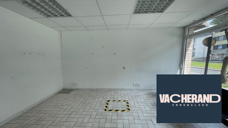 Ma-Cabane - Vente Local commercial Valenciennes, 77 m²