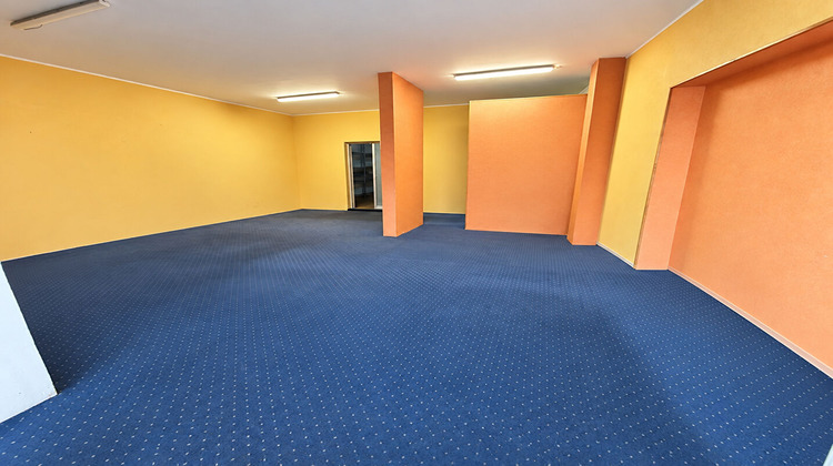 Ma-Cabane - Vente Local commercial VALENCIENNES, 97 m²