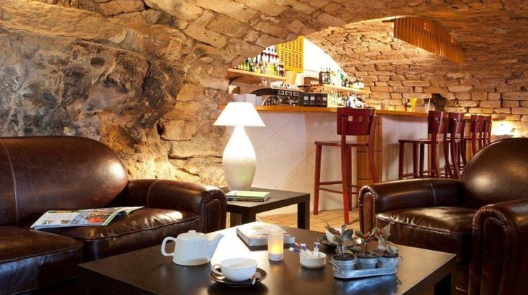Ma-Cabane - Vente Local commercial VALLON PONT D ARC, 2500 m²