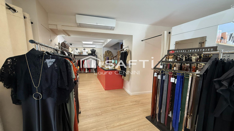 Ma-Cabane - Vente Local commercial Valreas, 140 m²
