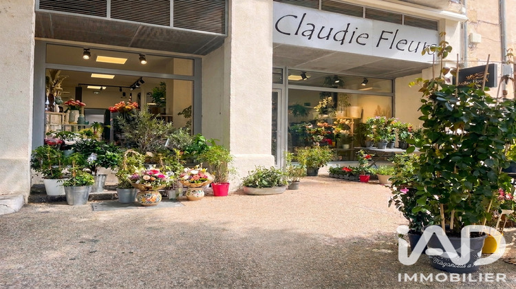 Ma-Cabane - Vente Local commercial Valréas, 187 m²