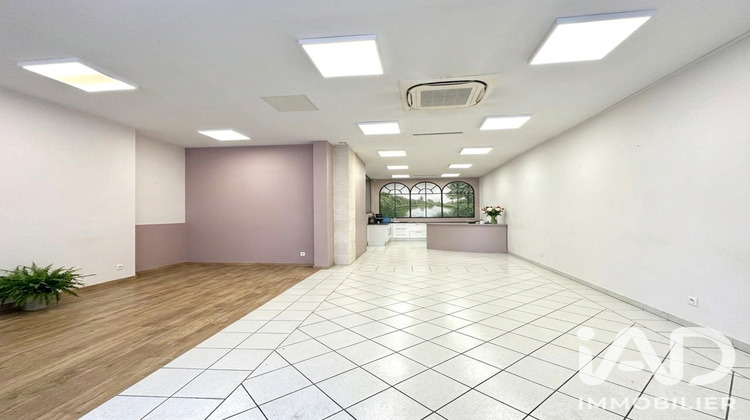 Ma-Cabane - Vente Local commercial Valréas, 187 m²