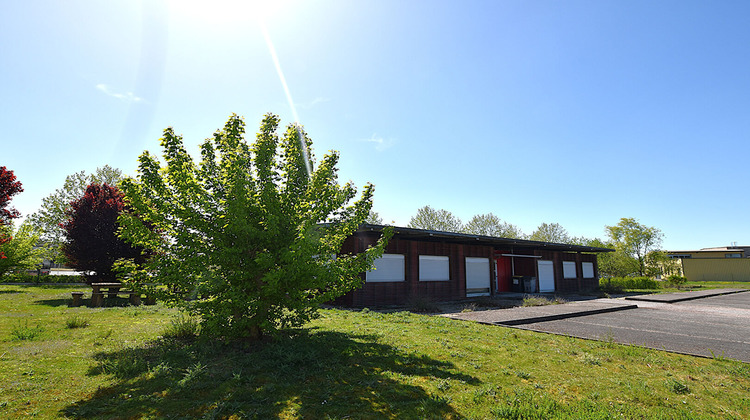 Ma-Cabane - Vente Local commercial VARENNES-SUR-ALLIER, 360 m²