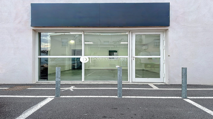 Ma-Cabane - Vente Local commercial Vedène, 56 m²