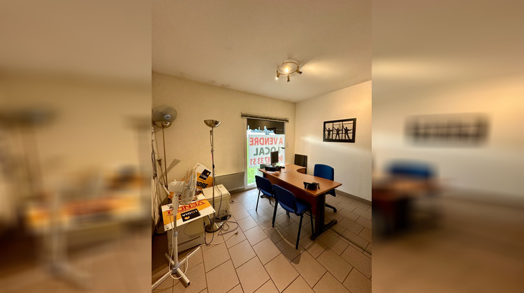 Ma-Cabane - Vente Local commercial VELAINE-EN-HAYE, 35 m²