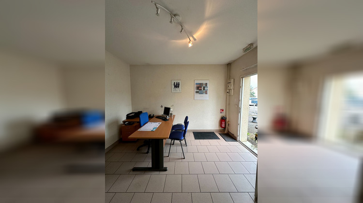 Ma-Cabane - Vente Local commercial VELAINE-EN-HAYE, 35 m²