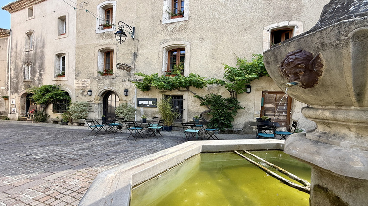 Ma-Cabane - Vente Local commercial Venasque, 146 m²