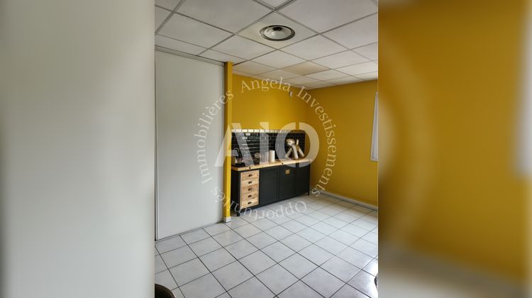 Ma-Cabane - Vente Local commercial Vénissieux, 618 m²