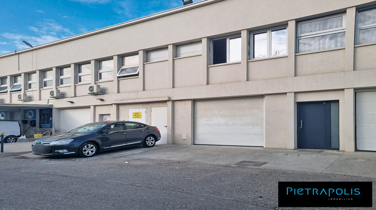 Ma-Cabane - Vente Local commercial Vénissieux, 140 m²