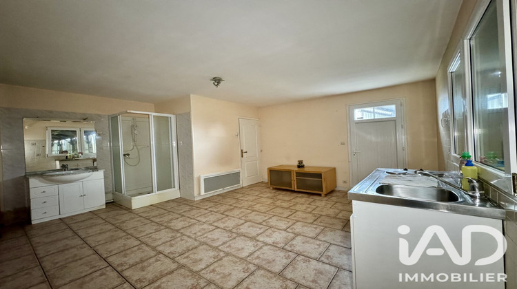 Ma-Cabane - Vente Local commercial Vernantes, 600 m²