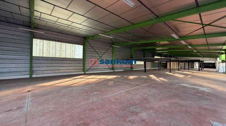 Ma-Cabane - Vente Local commercial Vernassal, 970 m²