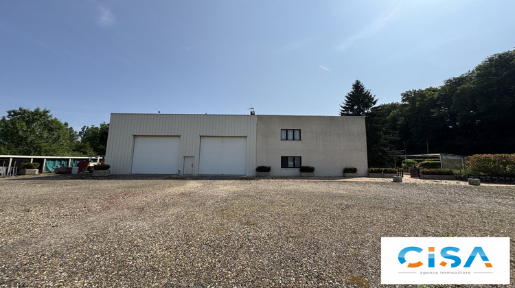 Ma-Cabane - Vente Local commercial Verneuil-en-Halatte, 214 m²