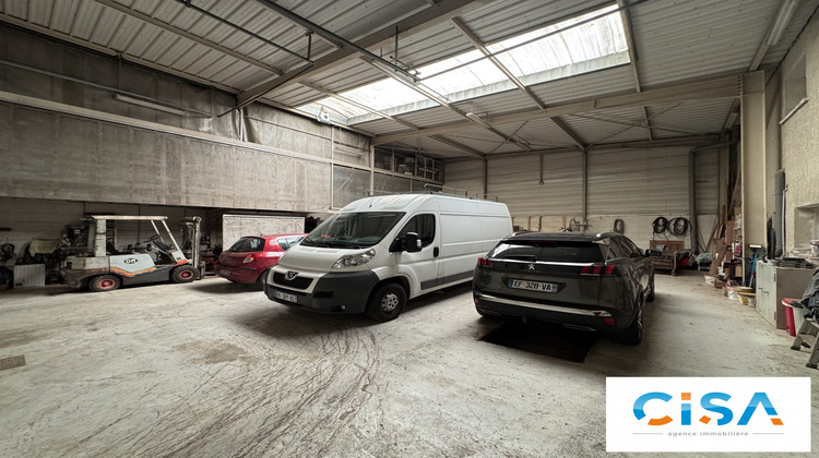 Ma-Cabane - Vente Local commercial Verneuil-en-Halatte, 214 m²