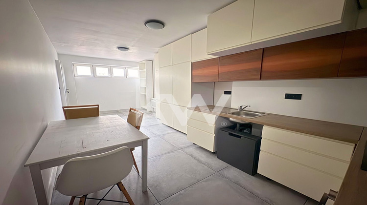 Ma-Cabane - Vente Local commercial Versailles, 42 m²