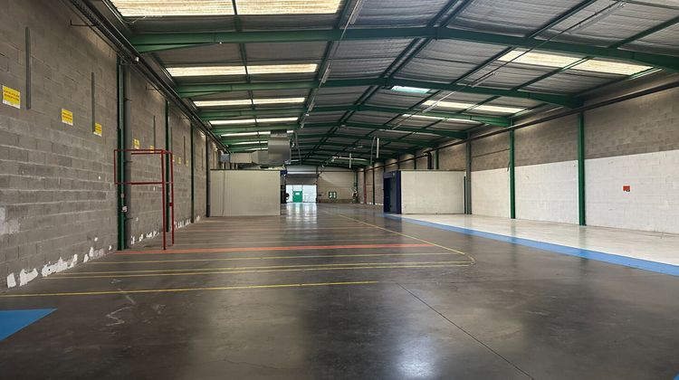 Ma-Cabane - Vente Local commercial VEYZIAT, 10450 m²