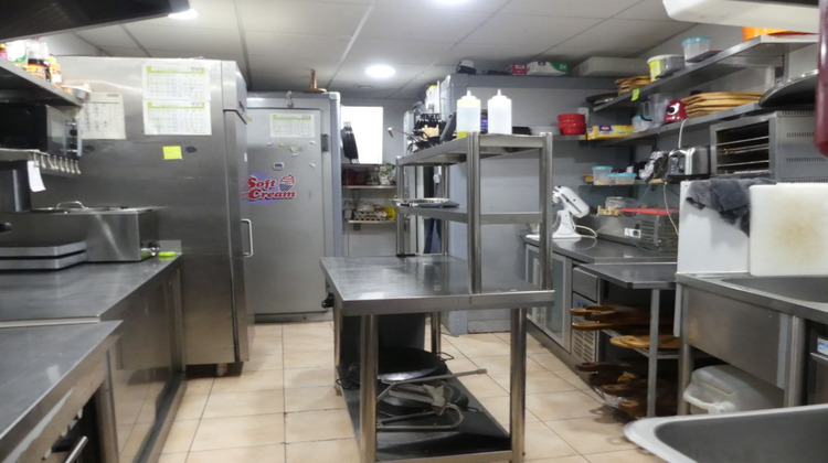 Ma-Cabane - Vente Local commercial VIAS, 80 m²