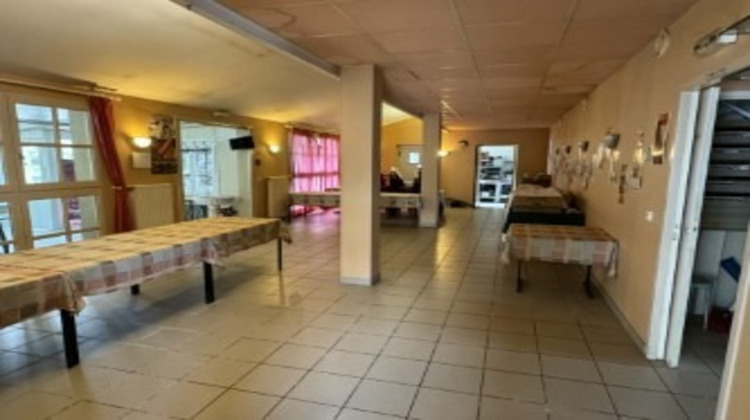 Ma-Cabane - Vente Local commercial VIC FEZENSAC, 400 m²