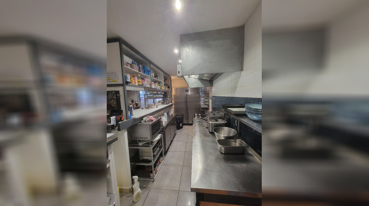 Ma-Cabane - Vente Local commercial VIC-LA-GARDIOLE, 74 m²