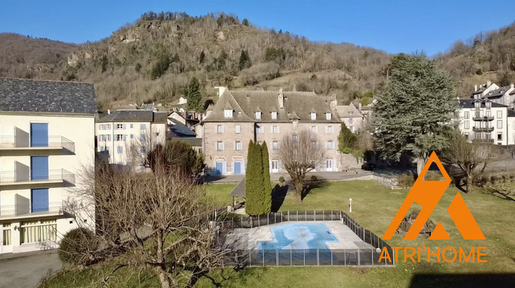 Ma-Cabane - Vente Local commercial Vic-sur-Cère, 4000 m²