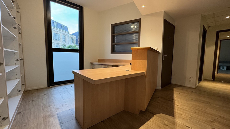 Ma-Cabane - Vente Local commercial VICHY, 200 m²