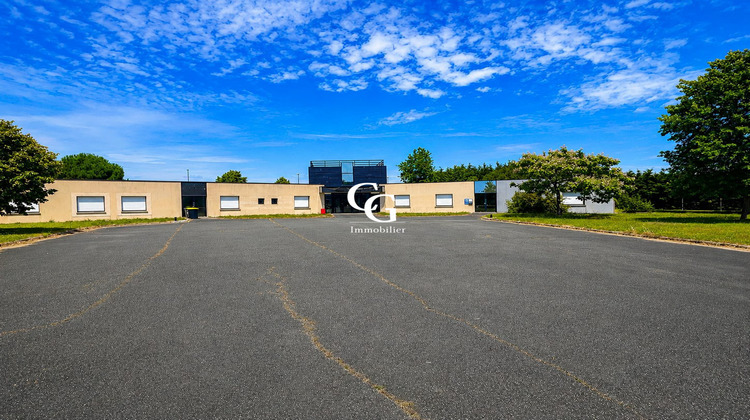Ma-Cabane - Vente Local commercial Vieillevigne, 635 m²