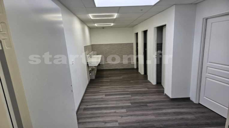 Ma-Cabane - Vente Local commercial VIENNE, 1150 m²