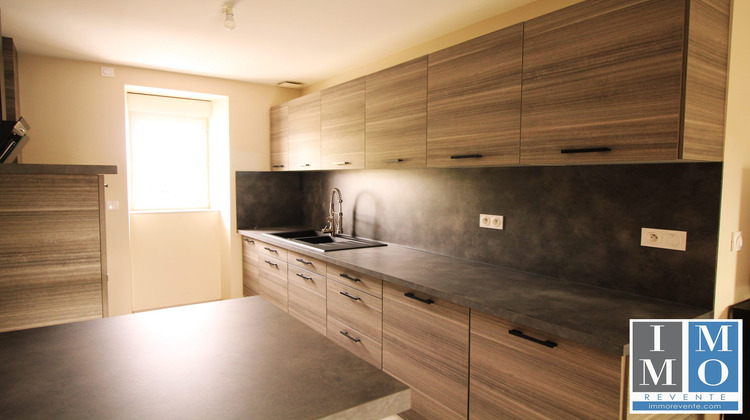 Ma-Cabane - Vente Local commercial Vierzon, 126 m²