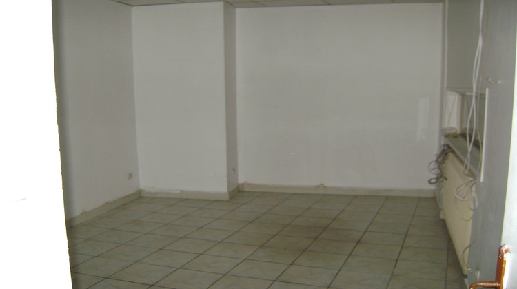 Ma-Cabane - Vente Local commercial Vierzon, 260 m²