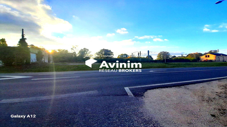 Ma-Cabane - Vente Local commercial Vierzon, 250 m²