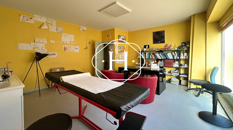 Ma-Cabane - Vente Local commercial VILLARS-LES-DOMBES, 94 m²